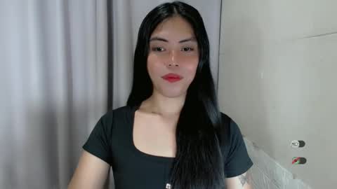 Snapshot of karina_fuckdoll chatting on 02-01-25, 05:05 I AM BELLE online show from 02-01-25, 05:05