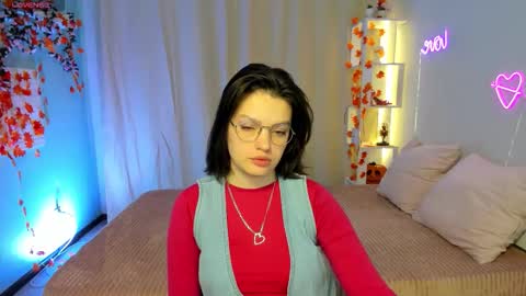 karina online show from 10-30-25, 01:29