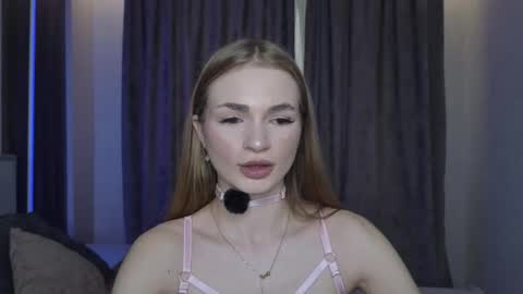 karinchik544 online show from 11-06-25, 10:16