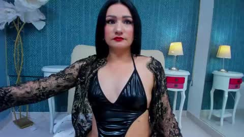 Karla online show from 09-28-25, 01:00