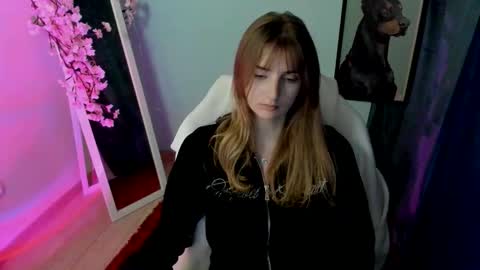 Karla online show from 12-19-25, 01:29