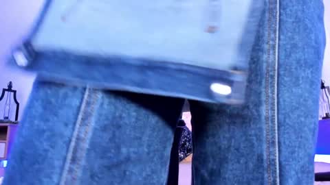 Karla Gonzaless online show from 02-23-25, 02:14