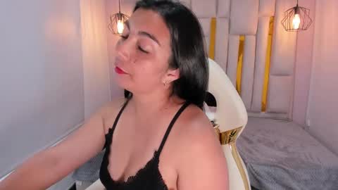 Karla  online show from 02-06-25, 04:58