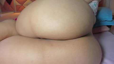 karolina  online show from 01-08-25, 09:10