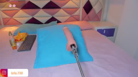 karolina  online show from 01-22-25, 09:13