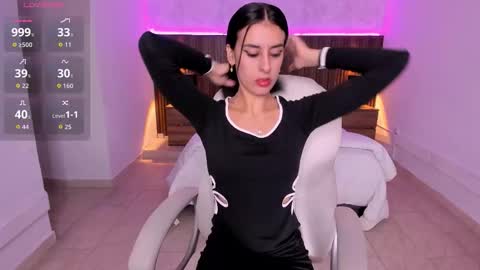 Karlaa  online show from 10-27-25, 10:52