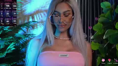 Snapshot of karlabart chatting on 10-10-25, 07:46 KarlaBart online show from 10-10-25, 07:46