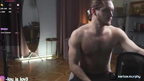 Karlos and Louis online show from 11-21-25, 04:11