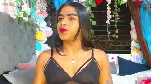 KARLY.  online show from 11-17-25, 06:08