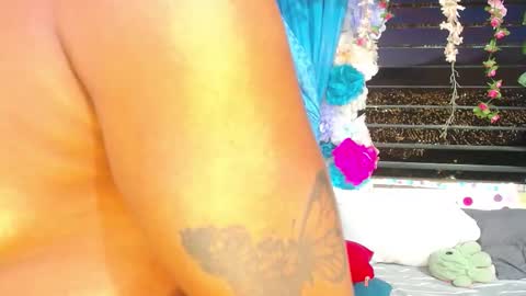 KARLY.  online show from 03-25-26, 10:32