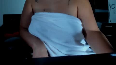 Snapshot of karly_shiine_ chatting on 10-19-25, 03:07 karly. online show from 10-19-25, 03:07