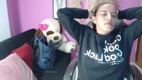 KARLYE online show from 10-10-25, 03:05