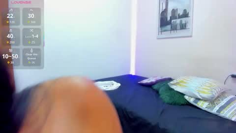 Karol online show from 11-07-25, 01:05