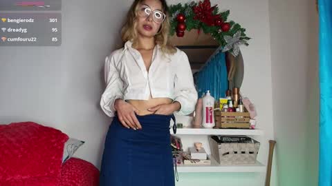 Snapshot of karol_goode chatting on 12-14-24, 07:07 karol_goode online show from 12-14-24, 07:07