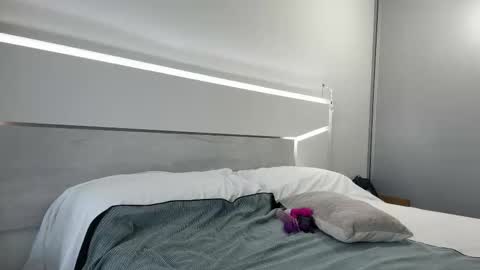 Karol online show from 10-06-25, 01:41