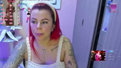 Snapshot of karol_milf__ chatting on 11-20-25, 12:22 kAROL MILF online show from 11-20-25, 12:22