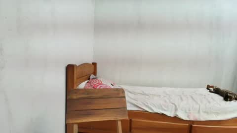 Snapshot of karol_naughty chatting on 02-20-25, 12:57 online show from 02-20-25, 12:57