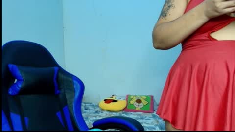 Snapshot of karol_naughty chatting on 09-11-25, 10:48 online show from 09-11-25, 10:48