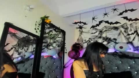 Karol online show from 10-20-25, 07:14