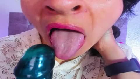 Karol online show from 11-15-25, 02:24