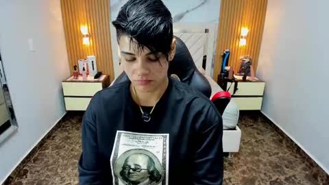 Karol and Luna online show from 01-15-26, 07:28