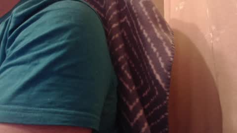 Snapshot of karolhorny96 chatting on 12-15-24, 08:36 Karol online show from 12-15-24, 08:36