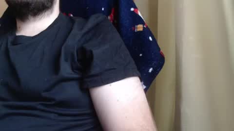 Snapshot of karolhorny96 chatting on 01-06-25, 12:24 Karol online show from 01-06-25, 12:24
