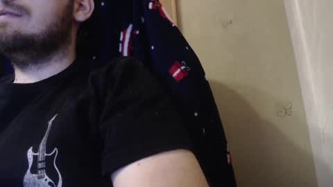 Snapshot of karolhorny96 chatting on 02-21-25, 06:48 Karol online show from 02-21-25, 06:48