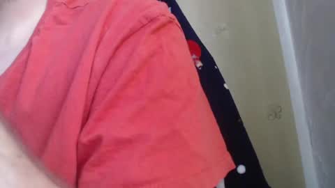 Snapshot of karolhorny96 chatting on 03-01-25, 02:02 Karol online show from 03-01-25, 02:02