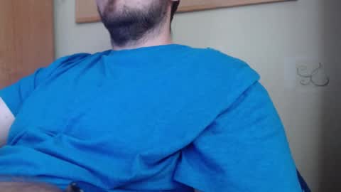 Snapshot of karolhorny96 chatting on 10-17-25, 01:35 Karol online show from 10-17-25, 01:35