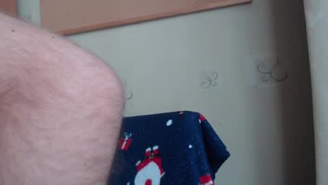 Snapshot of karolhorny96 chatting on 10-27-25, 08:07 Karol online show from 10-27-25, 08:07