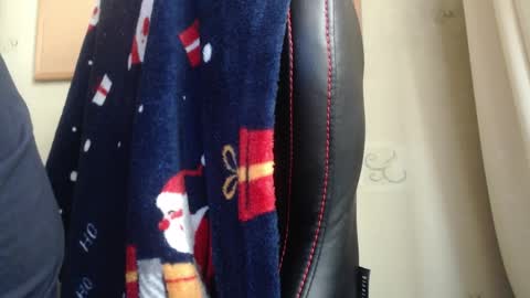 Snapshot of karolhorny96 chatting on 10-29-25, 12:40 Karol online show from 10-29-25, 12:40