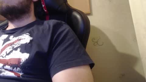 Snapshot of karolhorny96 chatting on 11-23-25, 10:20 Karol online show from 11-23-25, 10:20