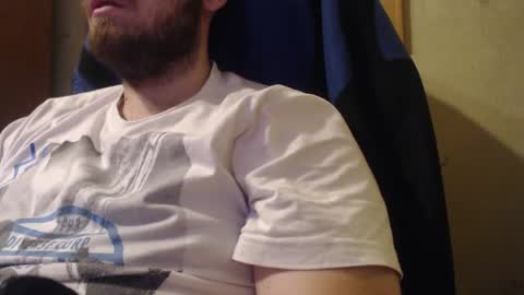 Snapshot of karolhorny96 chatting on 11-30-25, 10:03 Karol online show from 11-30-25, 10:03