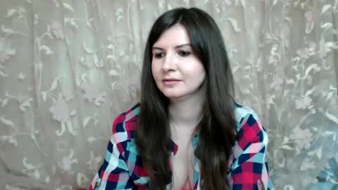 Snapshot of karolina_lin chatting on 03-07-25, 03:08 karolina_lin online show from 03-07-25, 03:08