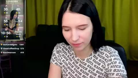 Karolina online show from 04-11-26, 07:45