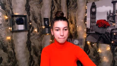 Karolina online show from 12-25-24, 01:31