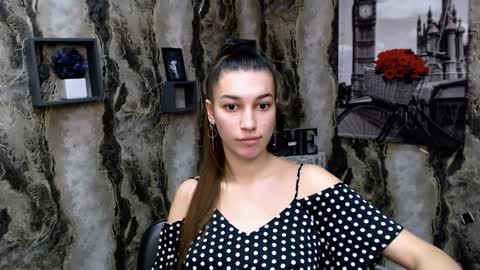 Karolina online show from 01-13-25, 08:58