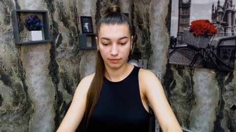 Karolina online show from 02-01-25, 07:47