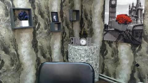 Karolina online show from 02-12-25, 07:02