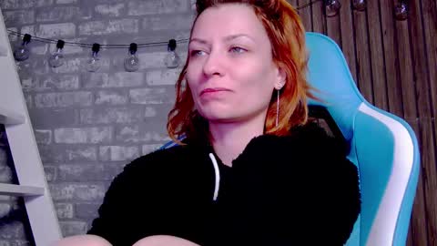 karoline121 online show from 02-23-25, 04:28