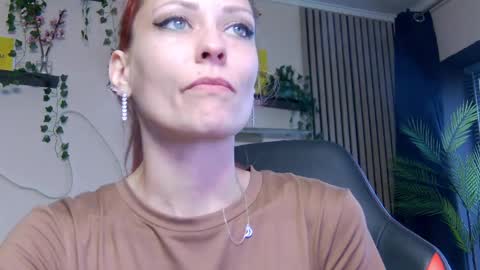 karoline121 online show from 04-02-26, 03:53