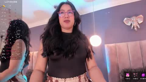 Karoline  online show from 09-29-25, 12:32