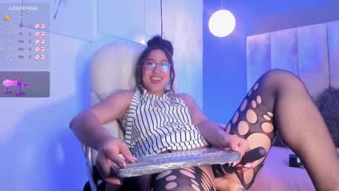 Karoline  online show from 10-03-25, 01:19