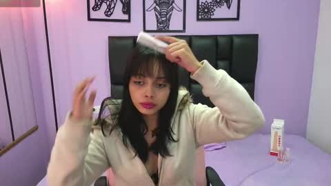 Karoline online show from 09-17-25, 12:40