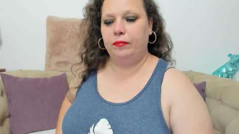 KarolineJoyy online show from 09-11-25, 10:54