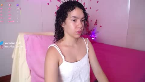 Snapshot of karolkat_1 chatting on 10-21-25, 01:45 Karolina 3 online show from 10-21-25, 01:45