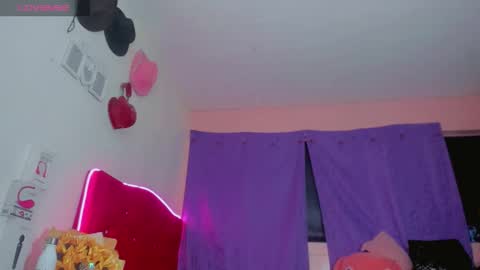 karol online show from 11-20-25, 11:21