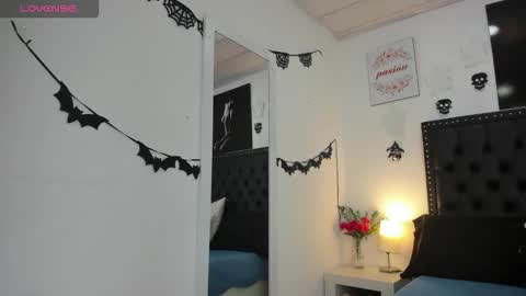 Karol online show from 10-17-25, 07:16