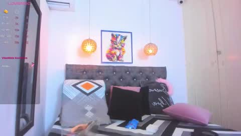  Kasandra  online show from 10-21-25, 10:32